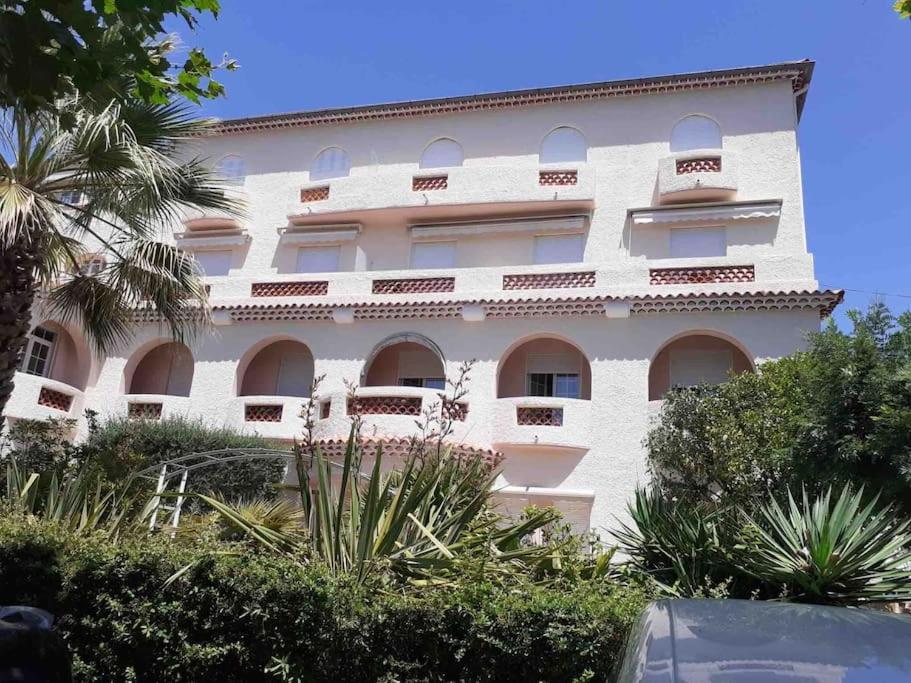 Bandol: Elegant Et Cosy 2 Pieces, Proche Ville Et Plage Экстерьер фото